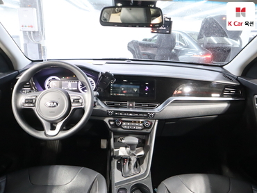 2020 - kia niro