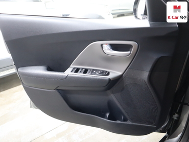 2020 - kia niro