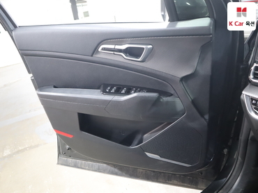 2022 - kia sportage