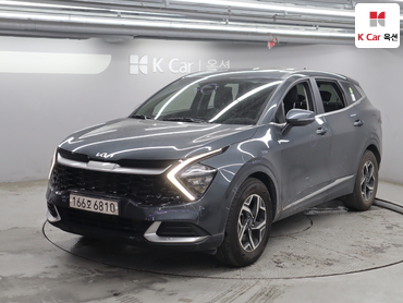 2022 - kia sportage