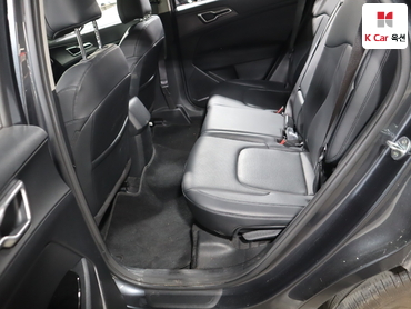 2022 - kia sportage