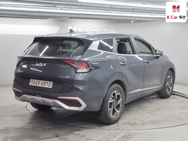2022 - kia sportage