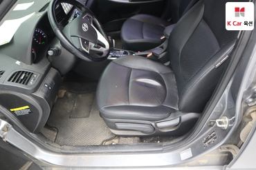 2014 - hyundai accent