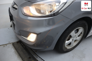 2014 - hyundai accent