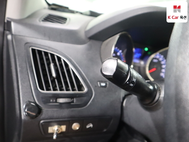 2011 - hyundai tucson