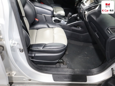 2011 - hyundai tucson