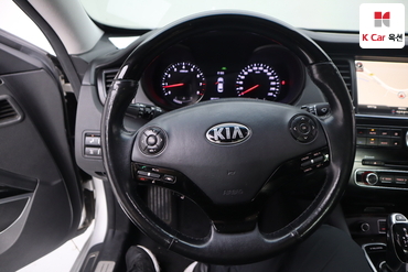 2013 - kia k9