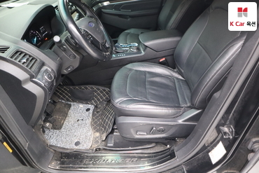 2016 - ford explorer