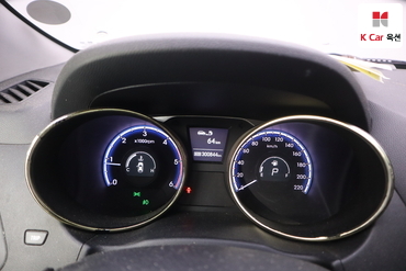 2011 - hyundai tucson