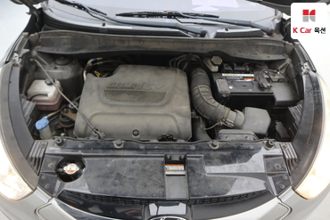 2011 - hyundai tucson