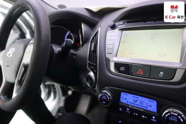 2011 - hyundai tucson