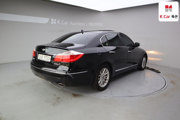 2010 - hyundai bh330