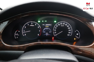 2010 - hyundai bh330