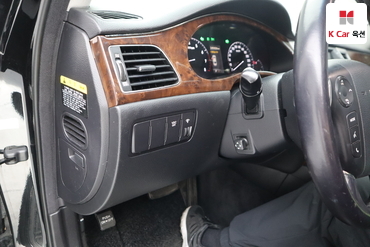 2010 - hyundai bh330