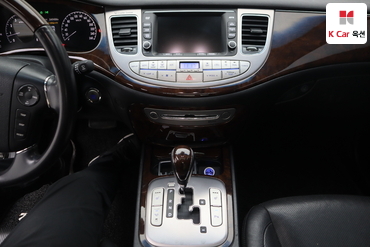 2010 - hyundai bh330