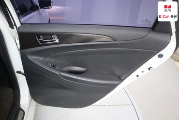 2012 - hyundai sonata