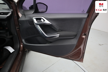 2015 - peugeot 2008
