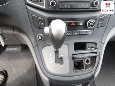 2019 - hyundai grand starex