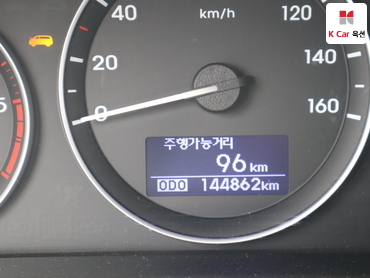 2019 - hyundai grand starex