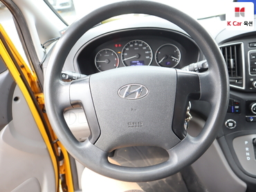 2019 - hyundai grand starex