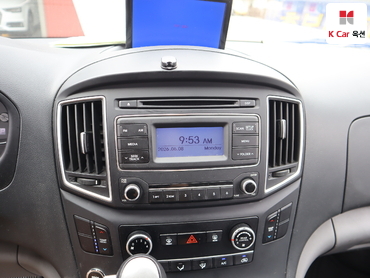 2019 - hyundai grand starex