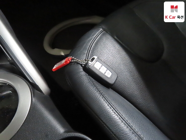 2012 - hyundai veloster