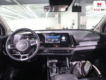 2023 - kia sportage