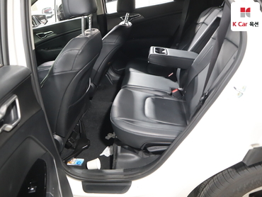2023 - kia sportage