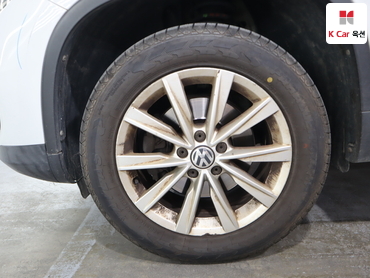 2015 - volkswagen tiguan