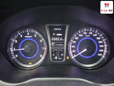 2012 - hyundai grandeur