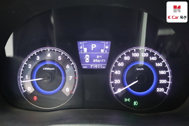 2012 - hyundai accent