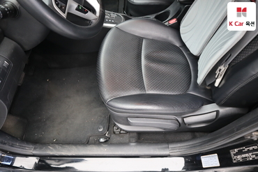 2012 - hyundai accent