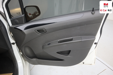 2015 - chevrolet spark