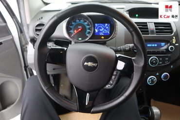 2015 - chevrolet spark