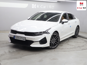 2022 - kia k5