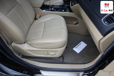 2016 - kia carnival