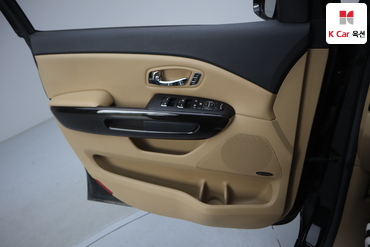 2016 - kia carnival