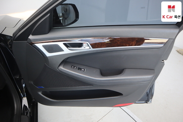 2016 - hyundai g330