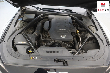 2016 - hyundai g330