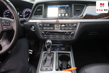 2016 - hyundai g330