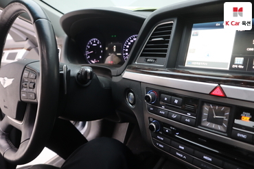2016 - hyundai g330