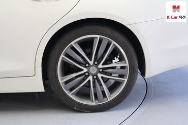 2016 - infiniti q50