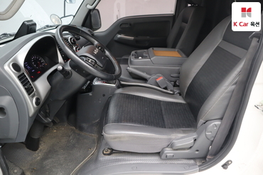 2022 - kia bongo iii