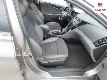 2011 - hyundai sonata