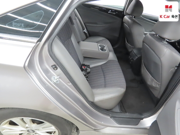 2011 - hyundai sonata