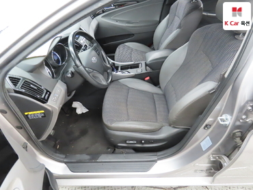 2011 - hyundai sonata