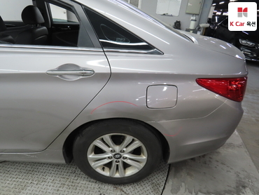 2011 - hyundai sonata
