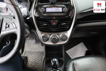 2017 - chevrolet spark
