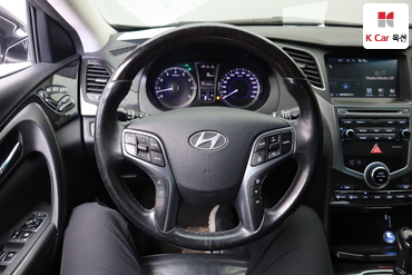 2017 - hyundai grandeur