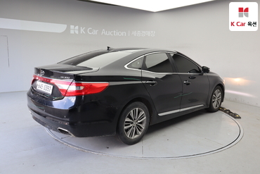 2017 - hyundai grandeur